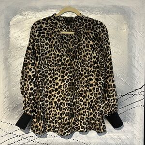 Laundry V-Neck Long Sleeve Elastic Cuff Blouse Size S Animal Print
